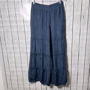 Cinq a sept blue smock waist tiered wide leg pull on pants size medium